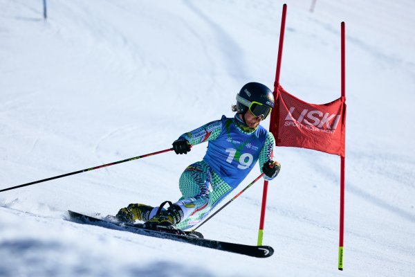 /tmp/178740_Lucas Pagès, a l'sprint de la primera cursa_KRVAVEC25_SPRINT1_@fistelemark_lowres_ 164 (4) - copia.jpg